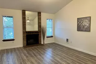 11527 Hwy 99, Everett, WA 98204 - Photo 2