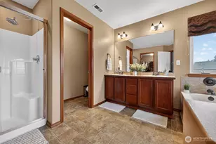 22518 92nd St E, Buckley, WA 98321 - Photo 16