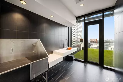 300 Virginia #3607, Seattle, WA 98101 - Photo 28