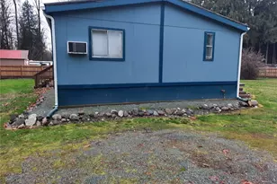 41777 S Shore Dr, Concrete, WA 98237 - Photo 4