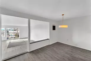 2221 Gilman Dr W, Seattle, WA 98119 - Photo 8