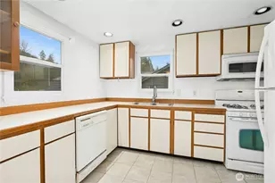 3125 SE 6th, Renton, WA 98058 - Photo 12