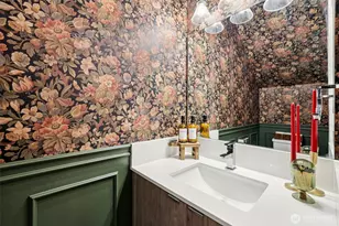 2403 SW Edmunds St, Seattle, WA 98106 - Photo 10