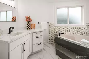 1545 3rd St, Kirkland, WA 98033 - Photo 18