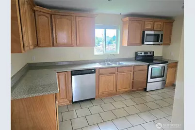 1205 Cedar Street, Raymond, WA 98577 - Photo 12