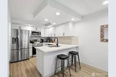 8260 53rd Avenue W #302, Mukilteo, WA 98275 - Photo 6