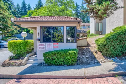 10401 NE 32nd Place #A101, Bellevue, WA 98004 - Photo 4