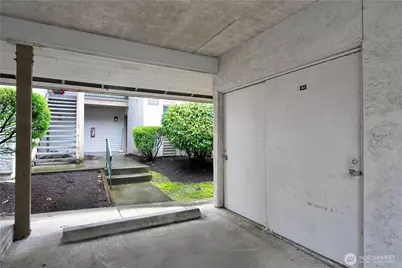 10401 NE 32nd Place #A101, Bellevue, WA 98004 - Photo 26