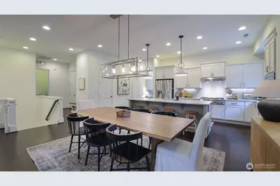 629 Field Place NE, Renton, WA 98059 - Photo 14