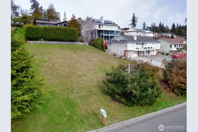 4512 Queen Ann Way, Anacortes, WA 98221 - Photo 18