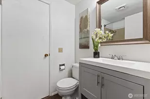 19855 25th Ave NE, Shoreline, WA 98155 - Photo 16