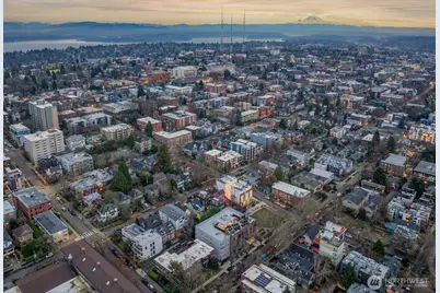 505 11th Avenue E, Seattle, WA 98102 - Photo 32