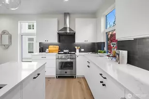 505 11th Ave E, Seattle, WA 98102 - Photo 10