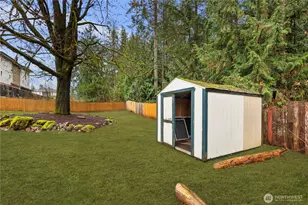 10311 219th Ave Ct E, Bonney Lake, WA 98391 - Photo 34