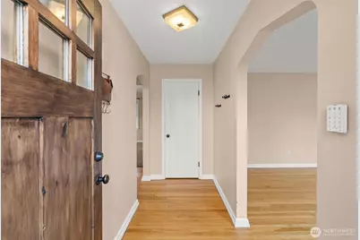 5642 S Thompson Avenue, Tacoma, WA 98408 - Photo 4