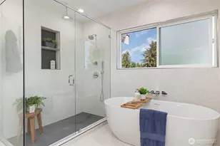 14820 NE 70th Ct, Redmond, WA 98052 - Photo 20