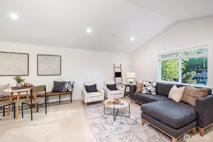 14820 NE 70th Ct, Redmond, WA 98052 - Photo 28