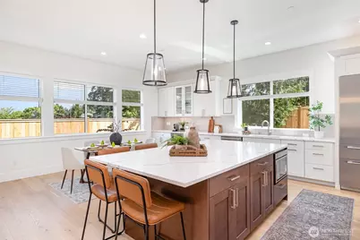 14820 NE 70th Court, Redmond, WA 98052 - Photo 10