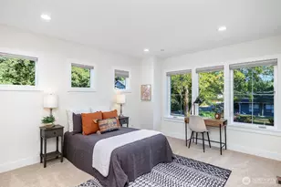 14820 NE 70th Ct, Redmond, WA 98052 - Photo 22