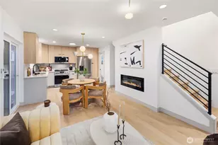 815 26th Ave, Seattle, WA 98122 - Photo 4