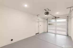 5203 Sand Point Way NE, Seattle, WA 98105 - Photo 22