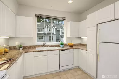 16125 Juanita Woodinville Way NE #414, Bothell, WA 98011 - Photo 14