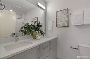 3607 Linden Ave N, Seattle, WA 98103 - Photo 16