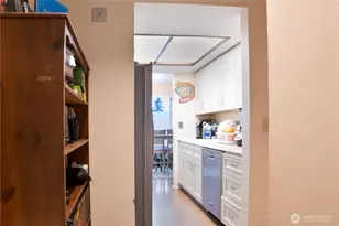 3421 Roxbury Street SW, Seattle, WA 98126 - Photo 4