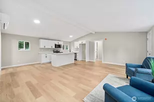 21221 129th Street Ct E, Bonney Lake, WA 98391 - Photo 6