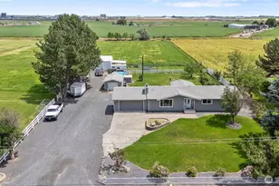 2351 Admiral Rd NE, Moses Lake, WA 98837 - Photo 2