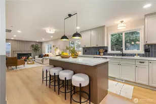 4709 NE 18th St, Renton, WA 98059 - Photo 8