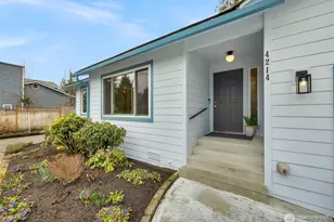 4214 NE 2nd St, Renton, WA 98059 - Photo 2