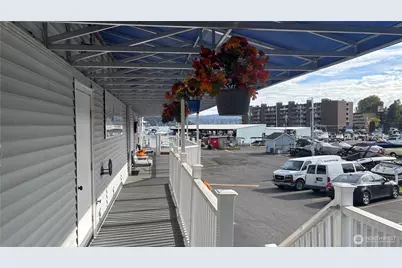 9050 Seward Park Avenue S #29, Seattle, WA 98118 - Photo 32