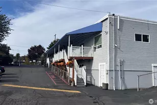 9050 Seward Park Ave S, Seattle, WA 98118 - Photo 30