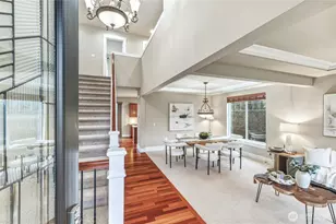 5205 NE 10th St, Renton, WA 98059 - Photo 2