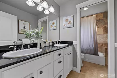 842 208th Ave NE, Sammamish, WA 98074 - Photo 30