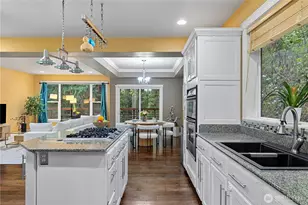 842 208th Ave NE, Sammamish, WA 98074 - Photo 12