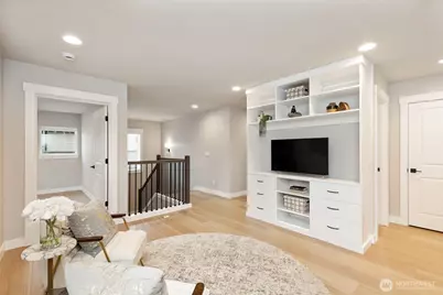 18585 Sawgrass Drive NE, Poulsbo, WA 98370 - Photo 4