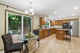 23038 NE 19th Dr, Sammamish, WA 98074 - Photo 12