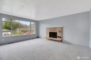 7313 228th St SW, Mountlake Terrace, WA 98043 - Photo 4