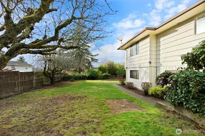 2305 Brashem Avenue, Bremerton, WA 98310 - Photo 18