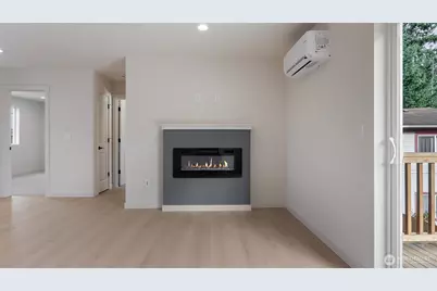 429 Legion Drive #C, Everett, WA 98201 - Photo 10
