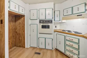 7508 47th Ave NE, Marysville, WA 98270 - Photo 8