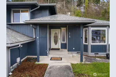 316 Antonie Avenue N, Eatonville, WA 98328 - Photo 2