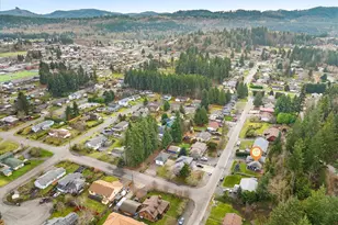 316 Antonie Ave N, Eatonville, WA 98328 - Photo 36