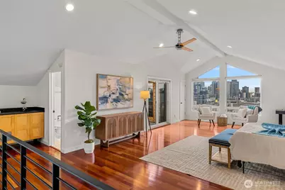 1203 5th Avenue N, Seattle, WA 98109 - Photo 28