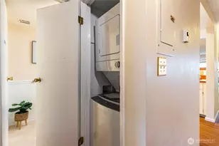 600 S State St, Bellingham, WA 98225 - Photo 16