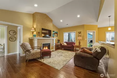 817 NE Bunky Lane, College Place, WA 99324 - Photo 4