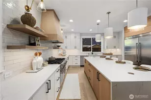 12206 NE 61st St, Kirkland, WA 98033 - Photo 10