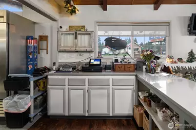 314 W Pine Street, Oakville, WA 98568 - Photo 12